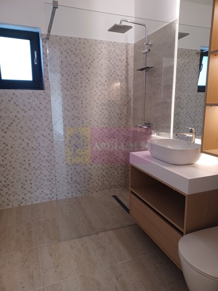 Casa noua parter 162 mp, curte 504 mp, Sabareni